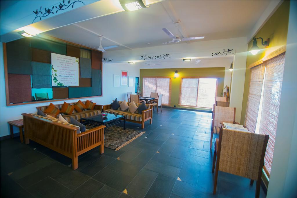 Forest Glade Resorts Chithirapuram Bagian luar foto